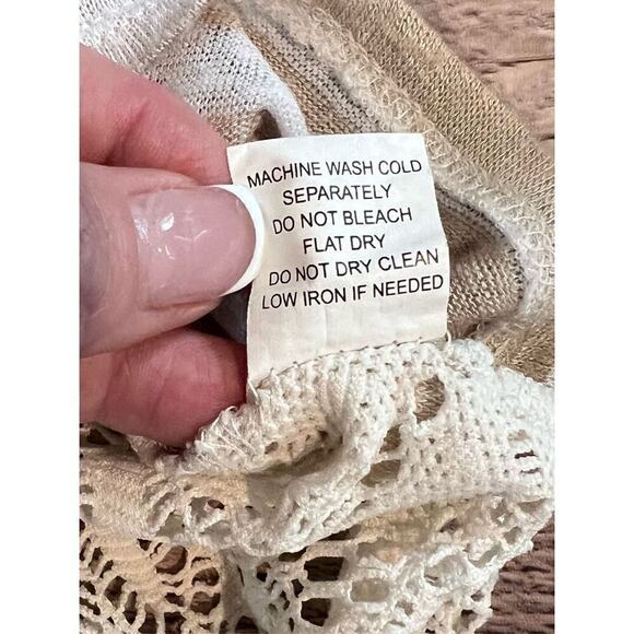 Moa‎ Moa Cream Tan Stripe Feminine Lacy Twist Cap Sleeve Top sz Small - Picture 9 of 11